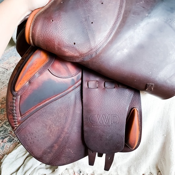 CWD SEO2 17.5 saddle - Picture 2 of 15